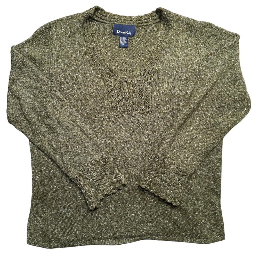 SOLD 💚 Denim & Co Olive Green Textured Knit V Neck Sweater Scalloped L Cozycore